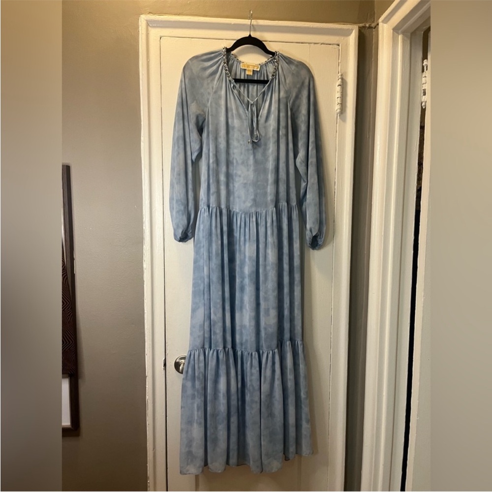 Micheal Kors Elegant Blue Long Sleeve Dress Flowy dress comes with a cami under